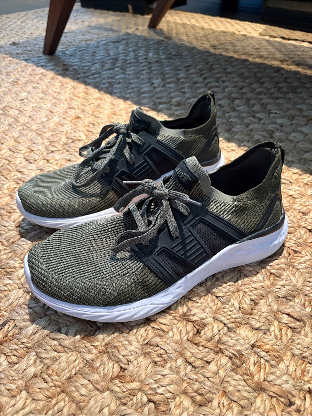 Men's Olive Green Knit Lace-Up Athletic Sneakers - Unbranded